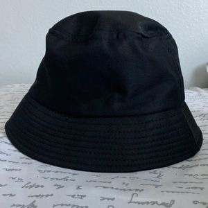 Black Bucket Hat